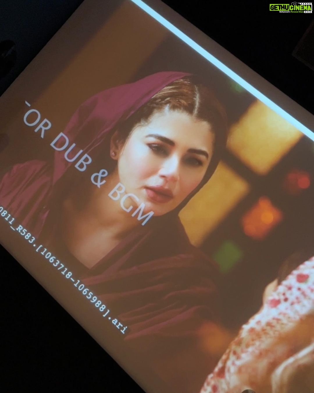 Kainaat Arora Instagram - Dubbing Time … Best Times … . . #kainnataroraa #workscenes #BehindTheScenes #BTS #TeesriBegum #KcBokadiaFilm #Kainaatarora #Actorslife #trending #Studiolife #goals 🐎🐎🐎🐎🐎🐎🐎 🐎