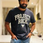 Kalaiyarasan Instagram – 🖤🖤 Black Love