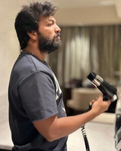 Kalaiyarasan Instagram - 🖤🖤 Black Love