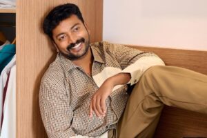 Kalaiyarasan Instagram - Styled by @joe_elize_joy 
Photographer @ashique_hassan
Styling Assisted by @___ishaheeed____ 
Outfit @gullyfy_fashionists 
Video credits @jubin_vincent