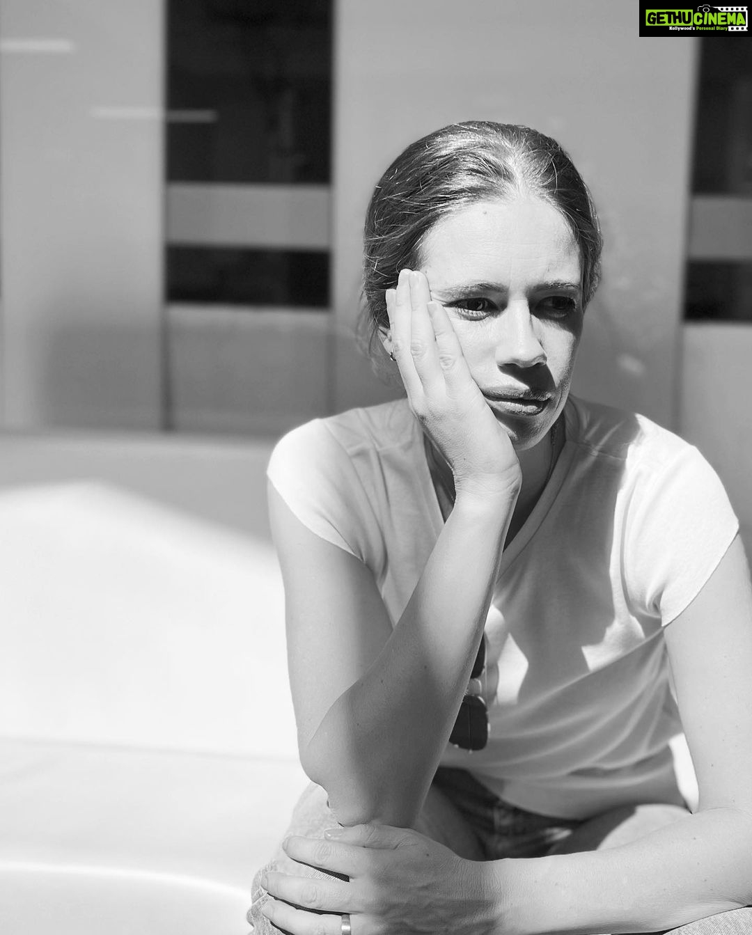 Kalki Koechlin Instagram - Shooting in Portugal. Missing my daughter like crazy. Loving the sun here. Missing out on MIH promotions. Happy to be working on a film set after ages. Counting the days till I go home. #somanycontradictions #herefornow #grateful Thanks for the 📷 @ana_lopes_gomes