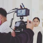 Kalki Koechlin Instagram – @slight_diversion was not only directing @goldfishthefilm he was also the DOP. And the co writer. There’s so much about his work to love, his sense of intimate storytelling, the way emotion is not dictated by music or edit, but by the truth of the moment, the way he upturns expectation on its head. How does he do it? Well for @goldfishthefilm he shot with three cameras simultaneously, which means often the whole scene would be rolling in one long single take. He also only used natural lighting, lamps, the sun seeping through half opened curtains, a harsh bathroom light. And music? If you want to hear it in the film, it’s when a character presses play on a stereo, or the radio is switched on, or a tv is left running in the background. What does all this mean for actors? It spoils us. We are not told how to make the audience feel. We don’t need to wait long for scene set ups, we ‘feel’ the atmosphere of a place as it really is, and we perform the whole scene without having to worry about continuity or cuts. We lose ourselves in the moment. It’s rare and precious to have such an organic process on a film set, and I loved it.

Photos @apurva_official 

@deepti.naval @kalkikanmani @rajitkapurofficial @slight_diversion @anuragkashyap10 @mok.shaa @ravinjganatra @whoisomarkhan @harryatters #shanayarafaat @pericles_snowdon @real_noa_bodner @ashraf.ej @komalamee @richardcorgan @surabhirumbles @apurva_official #arghyalahiri @worksforyael @bhuvaneshben @mannysamra_mua @ruby_todd_art @kellytoode @george.is.lazy @priyanka_asera @muzzammilhashmidop @nizah_e @andresoundspeed @dan_the_soundie #Stephanie @sangeetamattachhabria @itsshreeyasharma @tapasrelia @shuktisharma #Gordonwarnecke #Bhartipatel #Petermair #pradippatil #martino #Rosie #Sherry #pushankripalani @goldfishthefilm