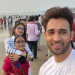 Karan Sharma Instagram - Happy wala birthday lil sis @shivanisemwal954 ❤️ … . . you are a strong girl in our family after me 😜… but in future you might have to lead . So be more strong n be lil diplomatic. Don’t be so straightforward . Don’t be so polite - kind etc .. This world is not the way you think it is .. so be careful n keep up the good work ❤️🤗😘 . Once again Happy birthday 🥳! (Baki gyan ghar pe 😂😬)