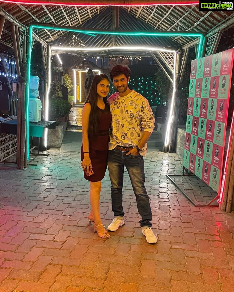 Karan Sharma Instagram - Happy wala birthday lil sis @shivanisemwal954 ❤️ … . . you are a strong girl in our family after me 😜… but in future you might have to lead . So be more strong n be lil diplomatic. Don’t be so straightforward . Don’t be so polite - kind etc .. This world is not the way you think it is .. so be careful n keep up the good work ❤️🤗😘 . Once again Happy birthday 🥳! (Baki gyan ghar pe 😂😬)