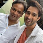 Karan Sharma Instagram - Tonight PULKIT IS COMING to meet you all at 9pm @sonysab @waglekiduniyafamilygroup ….Hope you guys like him for next 4 days . . It’s a special appearance guys but very interesting story .. I had great time while shooting . whole team is superb.. full of energy n so loving people .. best wishes to them . hope I did justice to this character PULKIT .. Do comment after watching the episode guys ❤️! . . #karansharma #sonysab #waglekiduniya