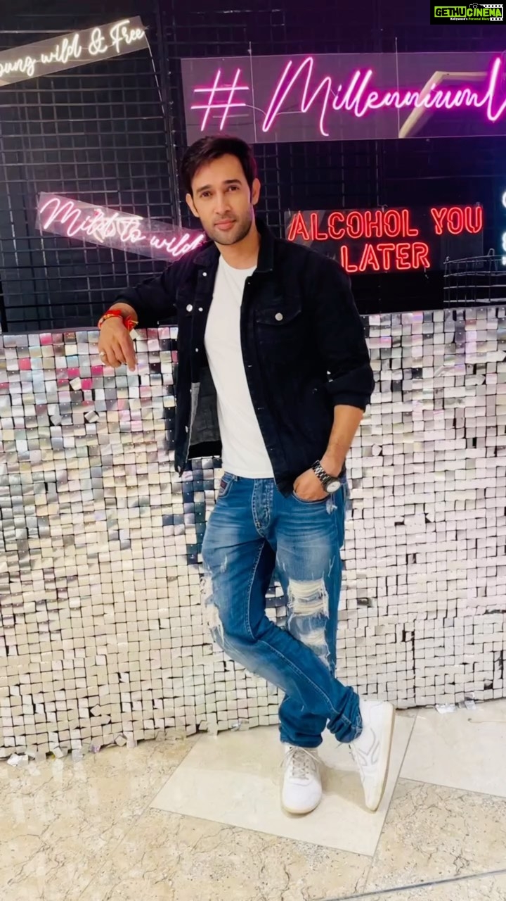 Karan Sharma Instagram - Wait for the end 😉How cool is that 😎 .. . . . #newtrend #reelsinstagram #karansharma