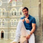 Karan Sharma Instagram - College time was the best time ❤️ ! . . . . #collage #student #karansharma #stxavierscollege #stxavierscollegemumbai