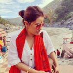 Kashish Singh Instagram - No matter what I do, No matter what is done to me… I will always be able to look into the mirror! No Matter What! #blessedbeyoudmeasures #godistruth #nevereffingquit #bellavitakashish 🕉️🙏🏻🕉️ Dev Prayag, Uttrakhand
