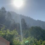 Kashish Singh Instagram – “ॐ हनुमते नमः॥” #kaichidham #hanuman #uttarakhand #naintal #neemkarolibaba #blessedbeyoudmeasures #bellavitakashish 🕉️🙏🏻🕉️ Kaichi Dham Temple Uttarakhand