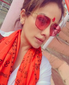 Kashish Singh Instagram - No matter what I do, No matter what is done to me… I will always be able to look into the mirror! No Matter What! #blessedbeyoudmeasures #godistruth #nevereffingquit #bellavitakashish 🕉️🙏🏻🕉️
