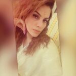 Kashish Singh Instagram - इतनी सादगी से भी ना मिला करो सबसे । येह दौर अलग है । येह लोग अलग है | #morepowermorevictory #bellavitakashish 🤍🤍 Rishikesh