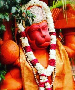 Kashish Singh Instagram - May you be blessed with strength and wisdom! Happy Hanuman Jayanti! #hanumanjayanti #hanumanchalisa #selfrespect #bellavitakashish 🙏🏻🙏🏻
