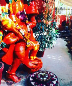Kashish Singh Instagram - May you be blessed with strength and wisdom! Happy Hanuman Jayanti! #hanumanjayanti #hanumanchalisa #selfrespect #bellavitakashish 🙏🏻🙏🏻