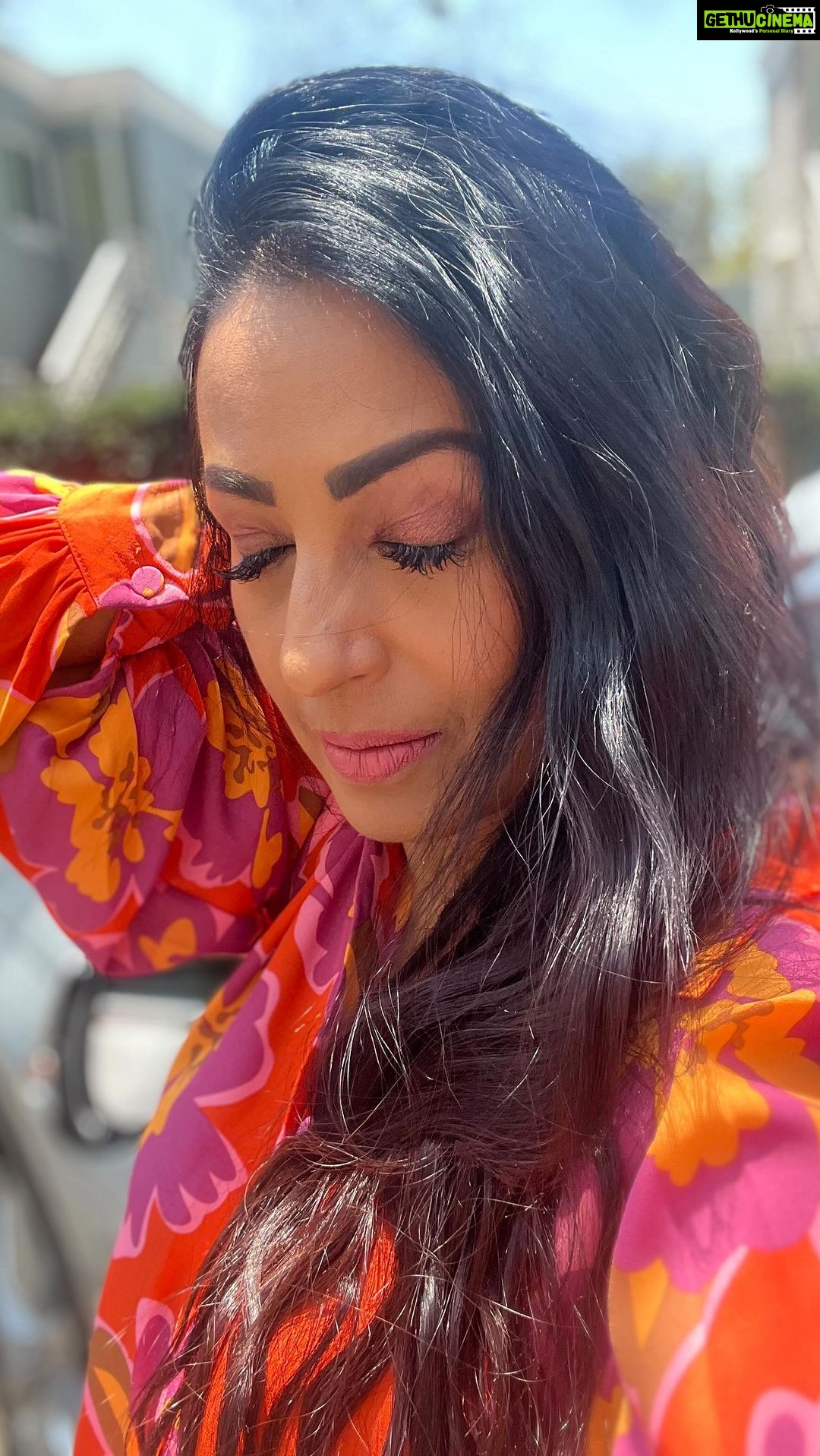Kashmera Shah Instagram - #iamme #loveyourself #missingmumbai #lovinglosangeles #liveyourbestlife #love #strive #doityourself #justdoit #ifyoudontsomeoneelsewill #kashmerashah #kashmirashah #kash