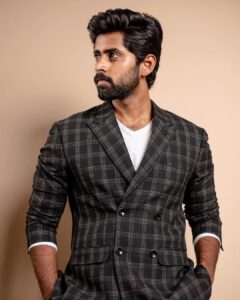 Kathir Instagram - Feeling slick wearing this suit by @vivekkarunakaran_official

📸 @kiransaphotography 
.
.
#Throwback IIFA