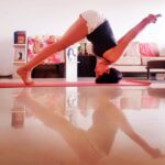 Kavita Kaushik Instagram - Happy Yoga day ✨️ Today & Everyday ❤️💜 practice everyday, Transform everyday ! #yogapractice #yogaday #yog #yogastudentforlife #willteachsomeday #yoga #yogalove #yogaeverywhere #yogagirl