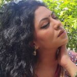 Kavita Kaushik Instagram – #noretouch #nofilter #nosalons 
Visit our website to order our products 
Www.aparnaauntys.com 
#evolveeverydaywithaparnaauntyshomemadebeautysecrets 
When Baal sukhaana is enjoyed as a ritual at my home, I use the Hair Balm after hair wash to calm my mad hair, you can use it as you like 😇
International customers watsapp at 9820378775 to book your orders!