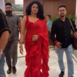 Kavita Kaushik Instagram – with @ikavitakaushik Mam
@carryonjattamovie
promotion Jammu
@gippygrewal @ghuggigurpreet
@jaswinderbhalla @smeepkang
@sonambajwa @ikavitakaushik Raddison Blue Jammu