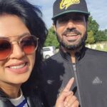 Kavita Kaushik Instagram – Biggest prankster Bhoot on sets of Carry on Jatta 3 ! @binnudhillons 
#Carryonjatta3 #enjoy #incinemas #have #a #great #weekend
