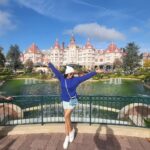 Kavita Kaushik Instagram - Disneyland mei bore hotey hue do log 😴 #thirsttrapforkids