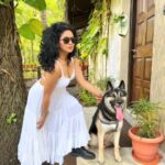 Kavita Kaushik Instagram - Raaka ka gaana aa gaya! Told your hez a Hero 😍😍😍 check out his Two hot girlfriends 😉