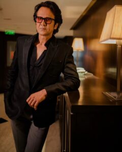 Kay Kay Menon Instagram - Sometimes... 😊

Styled by @costumesbyneha
@vidushi.s_
Blazer jacket : @designervivekgupta
Shirt & trouser : @bharat_reshma
Shoes : @bugattishoes.in
Photographer: @umeshs.photography
@shashwat_tripathii
Makeup : @panda.ram 
Hair : @yogesh_john007