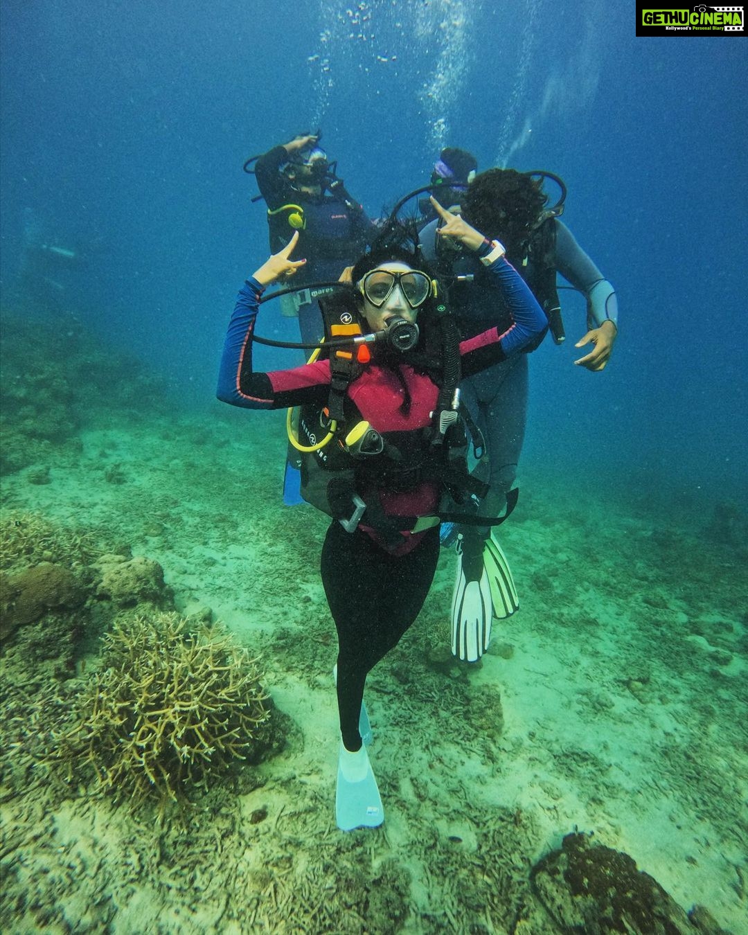 Keerthi Pandian Instagram - There is SO MUCH beauty in the world under water and this was my first step in exploring it π§πΎββοΈ Always knew I was a water baby, but this first Scuba Dive showed me that I truly belong there. The breathing, moving, dancing away, everything seemed so familiar. So peaceful. π©΅ It was the most perfect birthday this year β₯οΈ #throwback #february #scubadiving #andaman #birthday #love Havelock Island , Andaman and Nicobar Islands, India