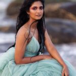 Keerthi Pandian Instagram - Shades of மாநிறம் and நீலம் 🌊 Photography - @lakshmiijagan Styling - @shilpaiyer Dress - @suresh.menon Jewellery - @mykreshya Make up - @suresh.menon Hair - @vyshalisundaram_hairstylist Photography assistant - @chethichandhar #LostNowhere #NeoSa #Sea #Water #wind
