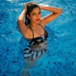 Keerthi Pandian Instagram - Don’t want and want and don’t want ☀️🙃 #summer Photography and Re-Touching @lakshmiijagan Assisted by @chethichandhar Make Up @makeupartistrybykavithasekar #waterbaby #shoot #throwback
