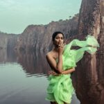 Keerthi Pandian Instagram - A walk on water 🦋 Photography : @palaniappansubramanyam Hair & Make Up : @reenapaiva Outfit : @weddingnessallaboutdreams @anwar.sharif Accessories: @kalon_artjewellery #waterbaby #shoot #neongreen
