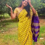 Keerthi Pandian Instagram - காற்றோட்டமான மகிழ்ச்சி ✨ அனைவருக்கும் இனிய தீபாவளி நல்வாழ்த்துக்கள் ♥️ #happydeepavali #light #joy திருநெல்வேலி