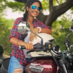 Keerthi Pandian Instagram – Sunday done right with my beast baby! 🐉
@royalenfield 
#rideaway #sunday
 #royalenfieldmeteor ECR