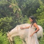 Keerthi Pandian Instagram - The most special shoot in 2021 ♥️ (and I just can’t stop smiling) What fun it was to shoot for the 2022 BMAD fundraiser Calendar @besantmemorialanimaldispensary ♥️ Animal interactions are always the best and it’s an amazing experience just to visit @besantmemorialanimaldispensary Got to meet Mr.Veera, one handsome Marwari Stallion ♥️ He was a wedding procession horse, abused and abandoned. Having been rescued, BMAD has given him the peaceful life he deserves. (In the last video you get to see how even after all the torturous years he’s had outside, he learns to trust in humans again, trusting he wont be hurt, again) The 2022 calendar from @besantmemorialanimaldispensary has many of the animal survivors that BMAD has given a happy life they deserve. With every purchase of the BMAD calendar, the amount is only benefitted by abused/abandoned animals such as Veera. Purchase Link in bio of @besantmemorialanimaldispensary ALSO, the calendar with these animals would TOTALY add some colour to your desk/wall 🤓 Photography: @shantanukrishnanphotography Design: @ranjani.design Besant Memorial Animal Dispensary