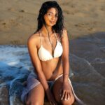 Keerthi Pandian Instagram - GOLDWING 🔥 With the wonder team ♥️ Photography & Retouching : @lakshmiijagan Assisted by @chethichandhar Make up : @makeupartistrybykavithasekar Biggest Thanks to @mani_toneez for making this fitness journey the best! ♥️ #fitness #bodypositivity #youropinionisnotmyresponsbility #selflovealways