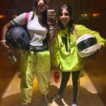 Keerthi Pandian Instagram - Always and forever twinning with my craziest and most favourite munchkin! 💚 This birthday baby being the biggest fan of @billieeilish , our vibe, clothes and the whole party had to be in neon green 💚 And as she wished we obviously arrived in style for her party 🧑🏾‍🎤 #happybirthday #niece