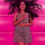 Keerthi Pandian Instagram - Everything about this place makes me SO joyous! 💕 My happy colour!💗 It was like my very own #wonderland 💓 #pink #love #icecream #singapore #museumoficecream MUSEUM OF ICE CREAM SG