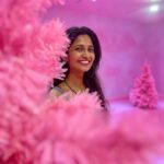 Keerthi Pandian Instagram - Everything about this place makes me SO joyous! 💕 My happy colour!💗 It was like my very own #wonderland 💓 #pink #love #icecream #singapore #museumoficecream MUSEUM OF ICE CREAM SG