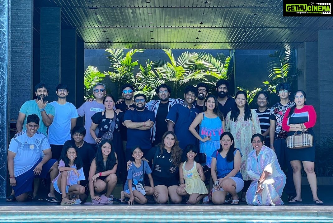 Keerthi shanthanu Instagram - After a long time with Cousins✨❤️ #2023 #fun #weekend @inst.prasanna @sujaraghurammanoj @veena_sujya @gayathriraguramm @mahuvnish @arvindkaladhar @the_arjun_kaladhar @madhav_155 @shanthnu @vickycolombus @trishul_manoj14 @sanamanoj_ @varamanoj_ @manojvenu @vidyuthajjsbsjsj @kx1sh @dianishanth