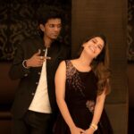 Keerthi shanthanu Instagram - Hosting along with @bjbala_kpy is semma fun🤩 sweet guy! For #pichaikaran2 audio launch ! Thank u @camerasenthil anna for these quick & fun captures 🤩 Outfit : @malarvikrambridalcouture