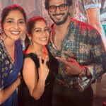 Keerthi shanthanu Instagram - a King Of Kotha vibe 💥 @dqsalmaan & @aishu__ watta fascinating duo, giving you all the positive vibes u need ❤️ Electrifying energy from crowd 💥 glad to have hosted this event #kingofkotha @actorshabeer @sherif_choreographer @dqswayfarerfilms @zeestudiosofficial @brandblitzevents