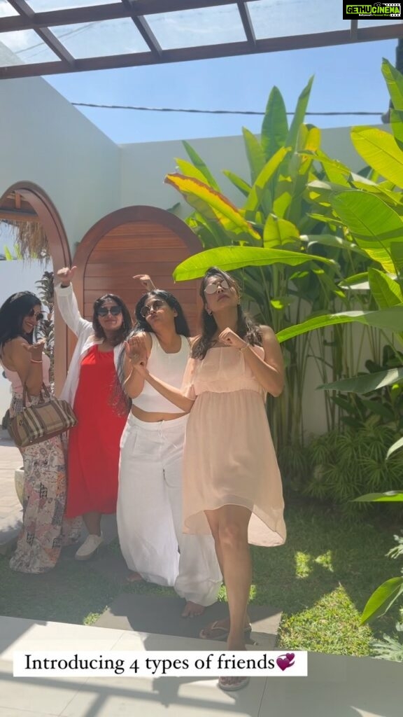 Keerthi shanthanu Instagram - 💞Get out there and live a little ! 💞 @mahuvnish @gayathriraguramm @sulujeeva #friendsforever #sistersforever #bali