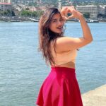 Ketika Sharma Instagram - The gorgeous Budapest 💖 #tb #hungary #budapest #day #tour Budapest, Hungary