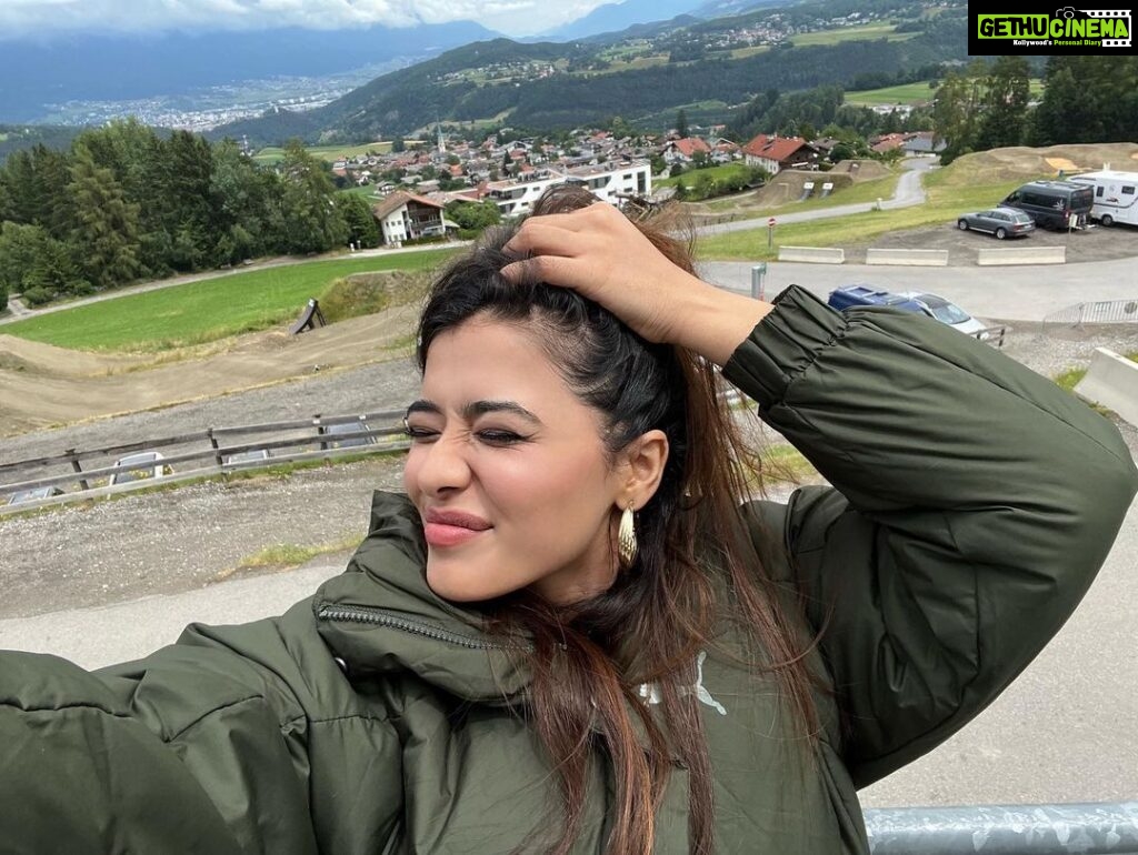 Ketika Sharma Instagram - Quick selfie inserts for the weekend which is already here 💃🏼😋🦭💕 #mutters #innsbruck #selfiegram Mutters, Tirol, Austria