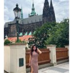 Ketika Sharma Instagram – Some more from the city of magnificent castles and Churches 

#prague #inlove