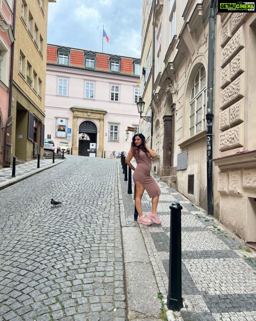 Ketika Sharma Instagram - Some more from the city of magnificent castles and Churches #prague #inlove
