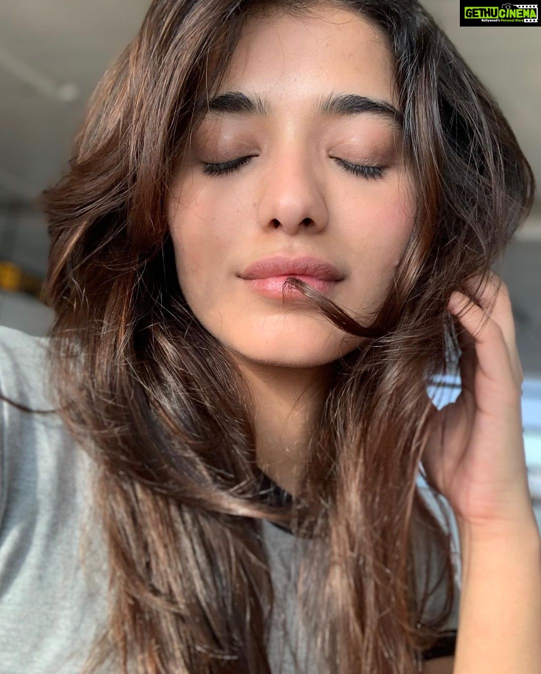 Ketika Sharma Instagram - soft heart, sweet soul 🙃 #selfiegram