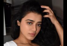 Ketika Sharma Instagram - You, me and a Lit 90s playlist ☕️ 📸 - @shazzalamphotography #tb #portrait #moodboard #tbthursday