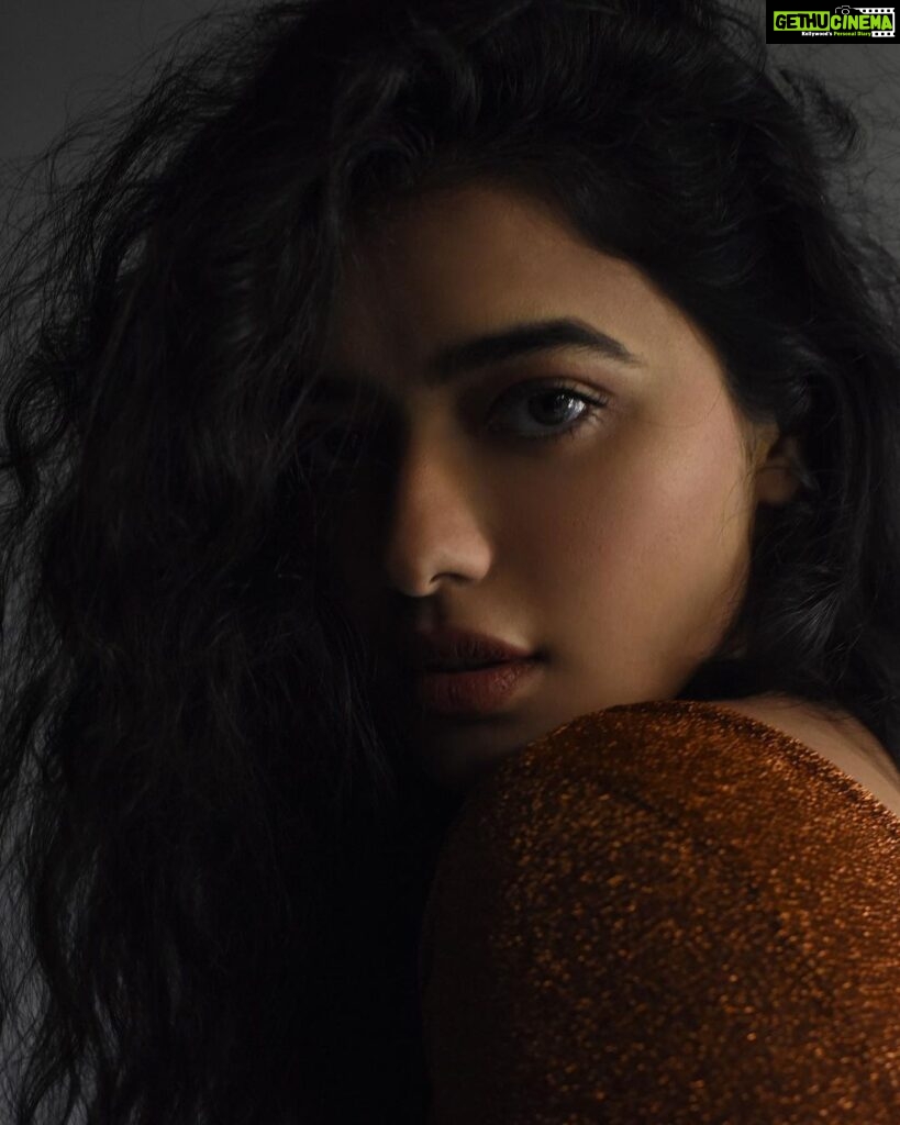 Ketika Sharma Instagram - “When I look at you in your eyes, I see there’s something burning inside you” - The Weekend. Portraits by @shazzalamphotography 🔥 #love #these #face #shots #portrait