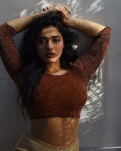 Ketika Sharma Instagram - “Her aura is made of poetry, roses and galaxies”
#portrait @shazzalamphotography 🙌🏼 

#portraitstream #moodboard #art #artwork #sunshades #shadowart