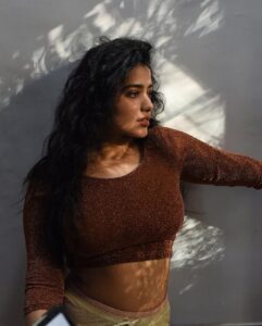 Ketika Sharma Instagram - “Her aura is made of poetry, roses and galaxies”
#portrait @shazzalamphotography 🙌🏼 

#portraitstream #moodboard #art #artwork #sunshades #shadowart